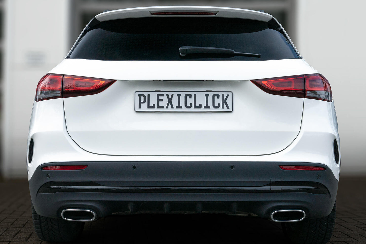 Plexiclick® - Suport invizibil pentru numar de inmatriculare, negru