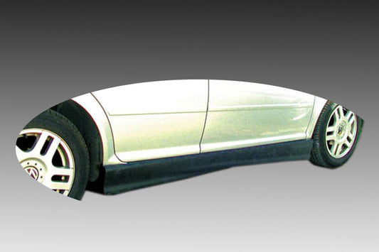 Motordrome Design praguri laterale versiunea 2 pentru Volkswagen Golf IV (1997-2003)
