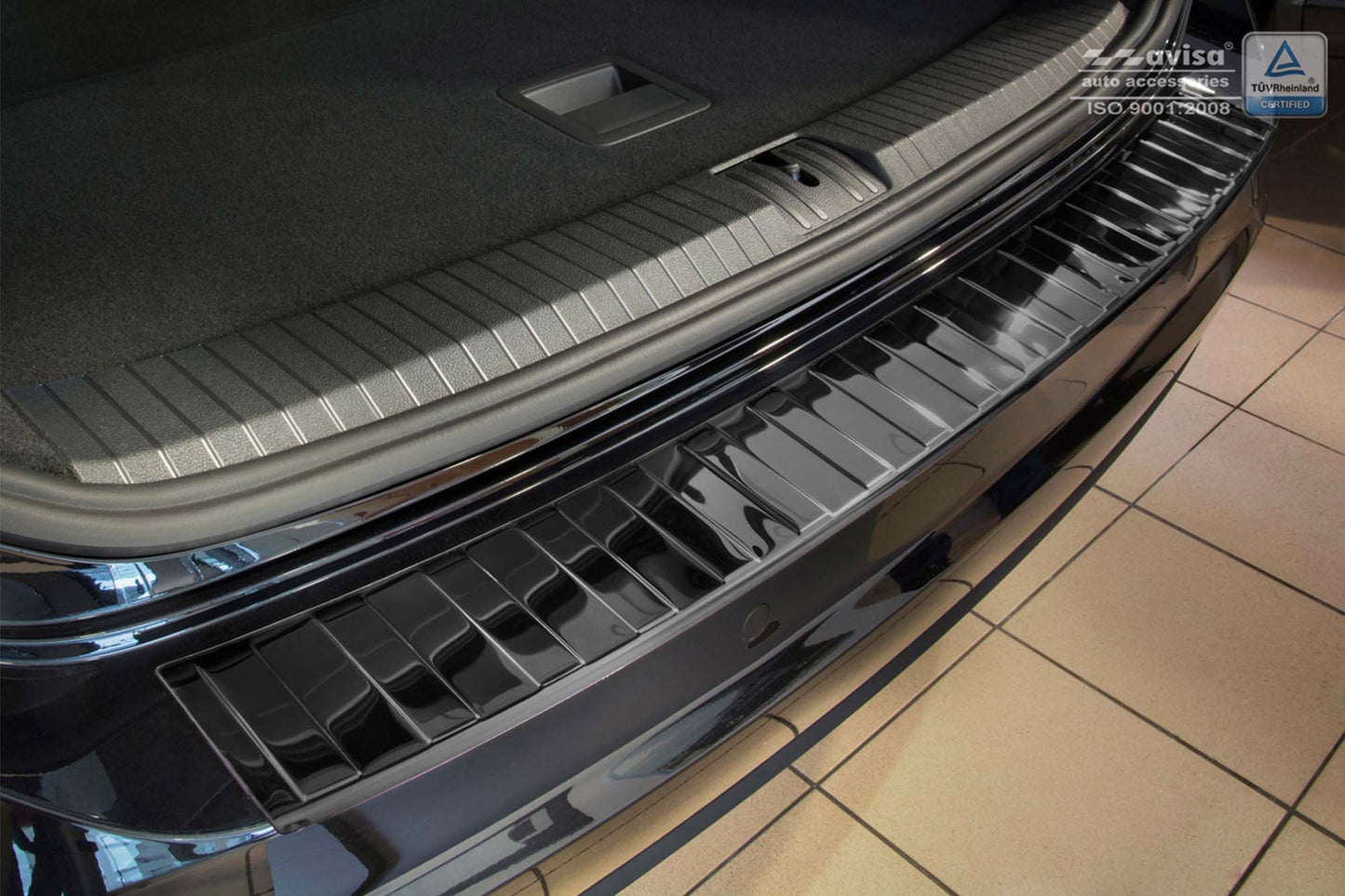 Protectie bara spate Avisa pentru Volkswagen Touran, R-Line (dupa 2015), negru lucios