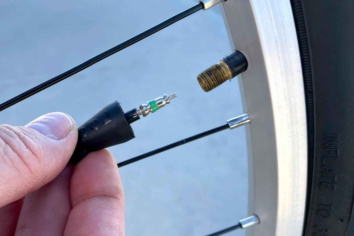 Slime 2-in-1 Sigilant Anvelope si Camere, previne si repara, potrivit pentru toate vehiculele off-highway, 473ml