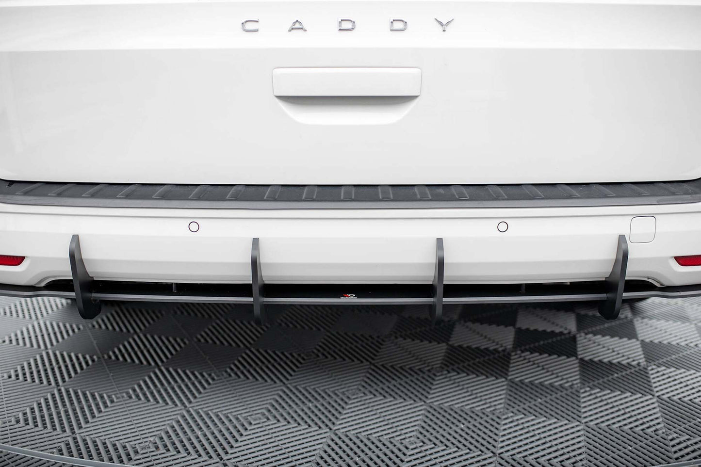 Maxton Design Street Pro Spoiler bara spate pentru Volkswagen Caddy Maxi (dupa 2020), negru mat