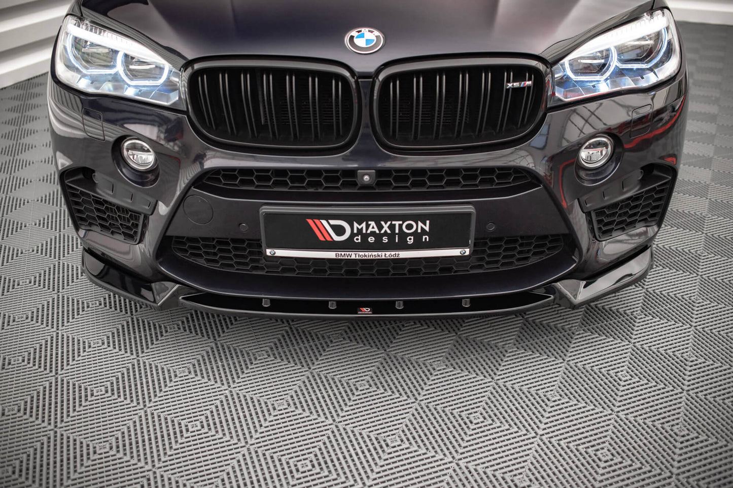 Splitter Maxton Design versiunea 1 pentru bara fata BMW X5M F85, X6M F86 (2014-2018), negru mat