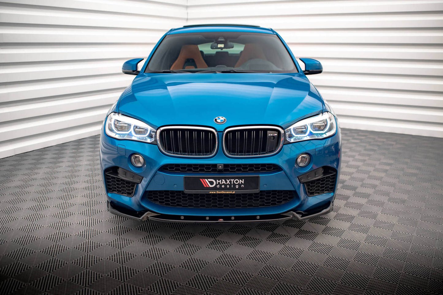 Splitter Maxton Design versiunea 1 pentru bara fata BMW X5M F85, X6M F86 (2014-2018), negru mat