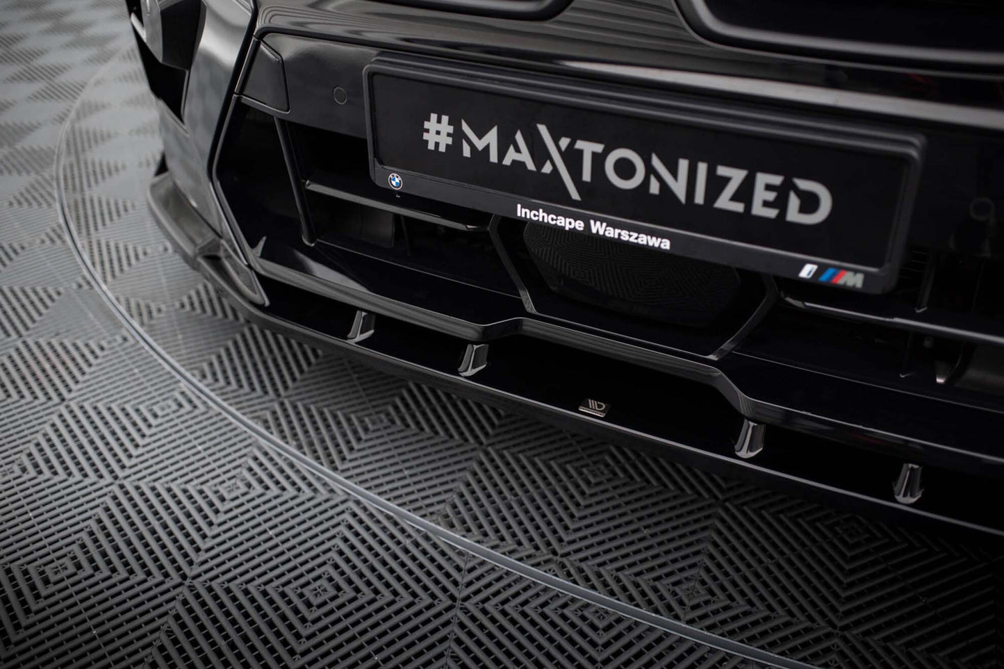 Splitter bara fata versiunea 2 Maxton Design pentru BMW X5 M F95 (dupa 2023), lac negru