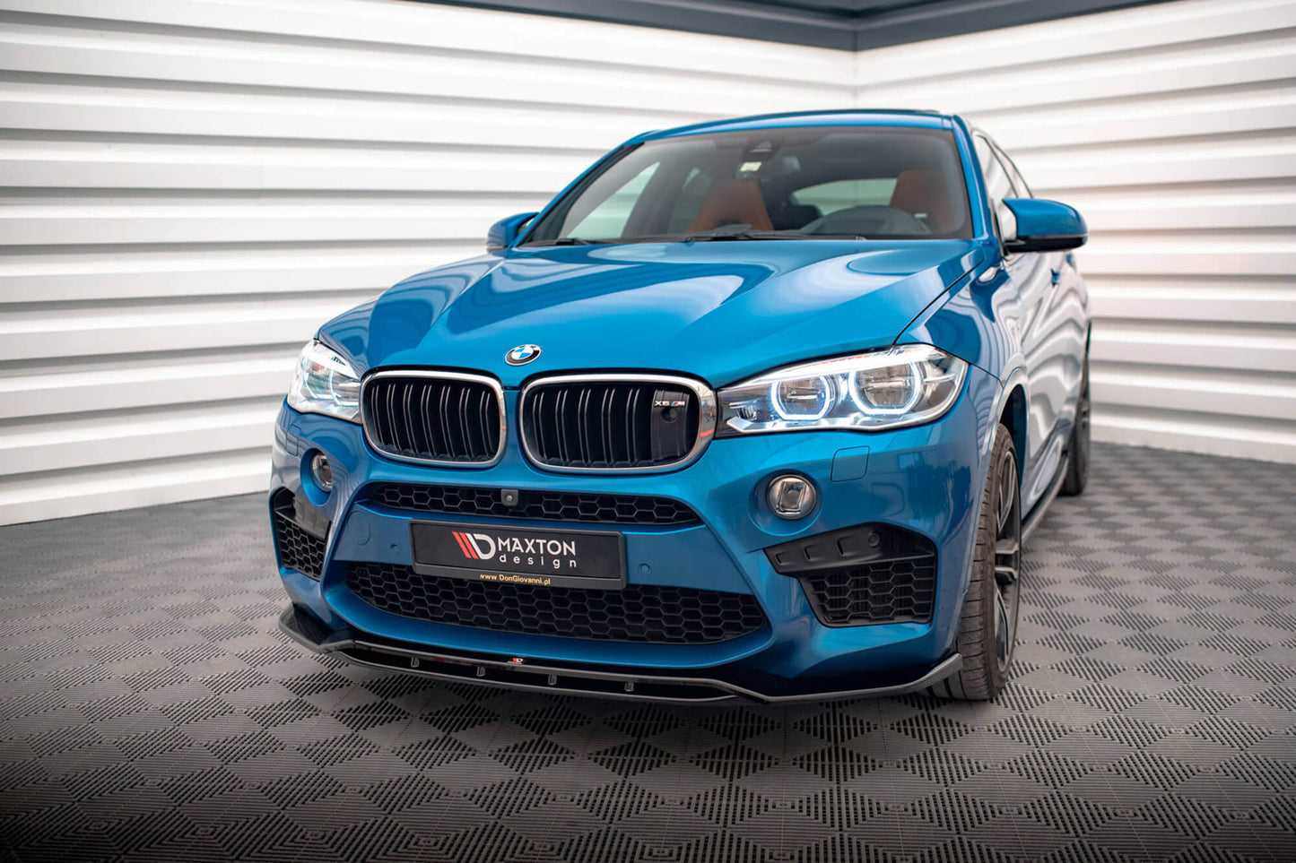 Splitter Maxton Design versiunea 2 pentru bara fata BMW X5M F85, X6M F86 (2014-2018), culoare carbon