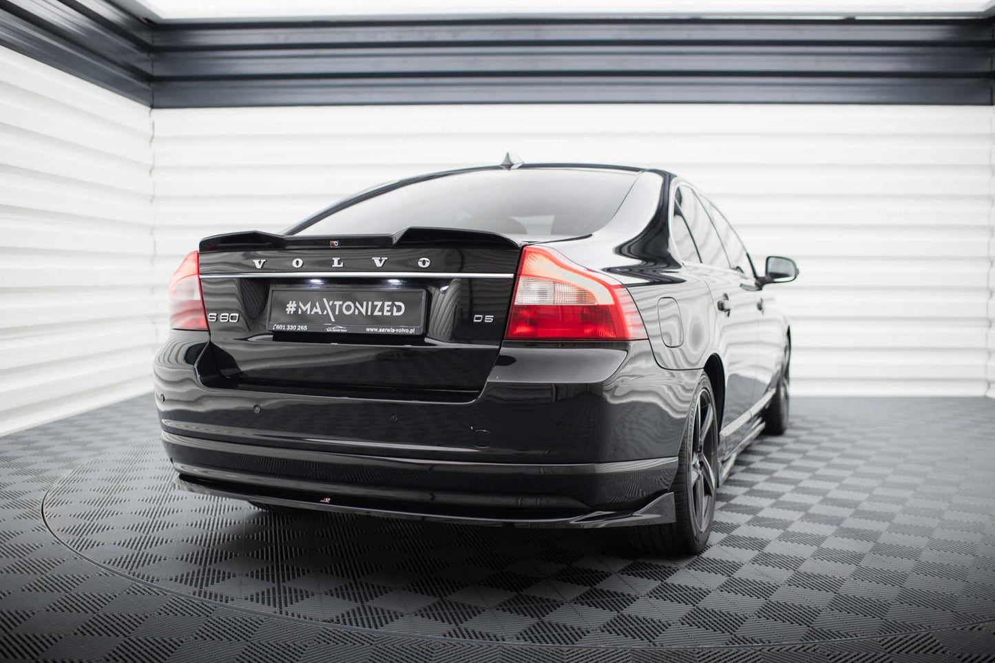 Spoiler portbagaj Maxton Design pentru Volvo S80 (2006-2010), negru lacuit