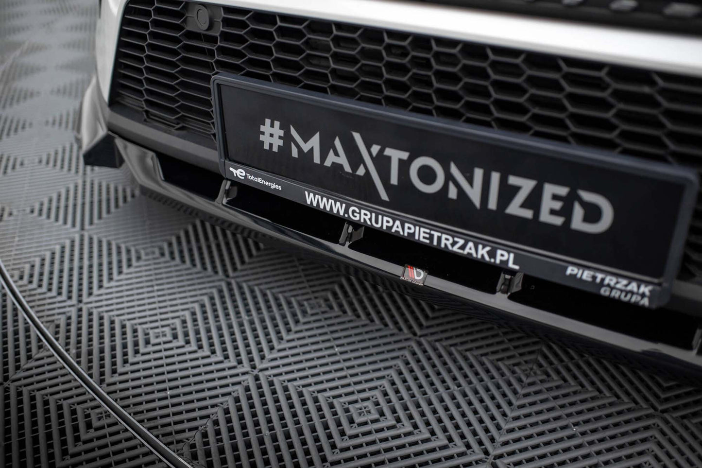 Splitter bara fata Maxton Design pentru Peugeot 408 (dupa 2022), lac negru