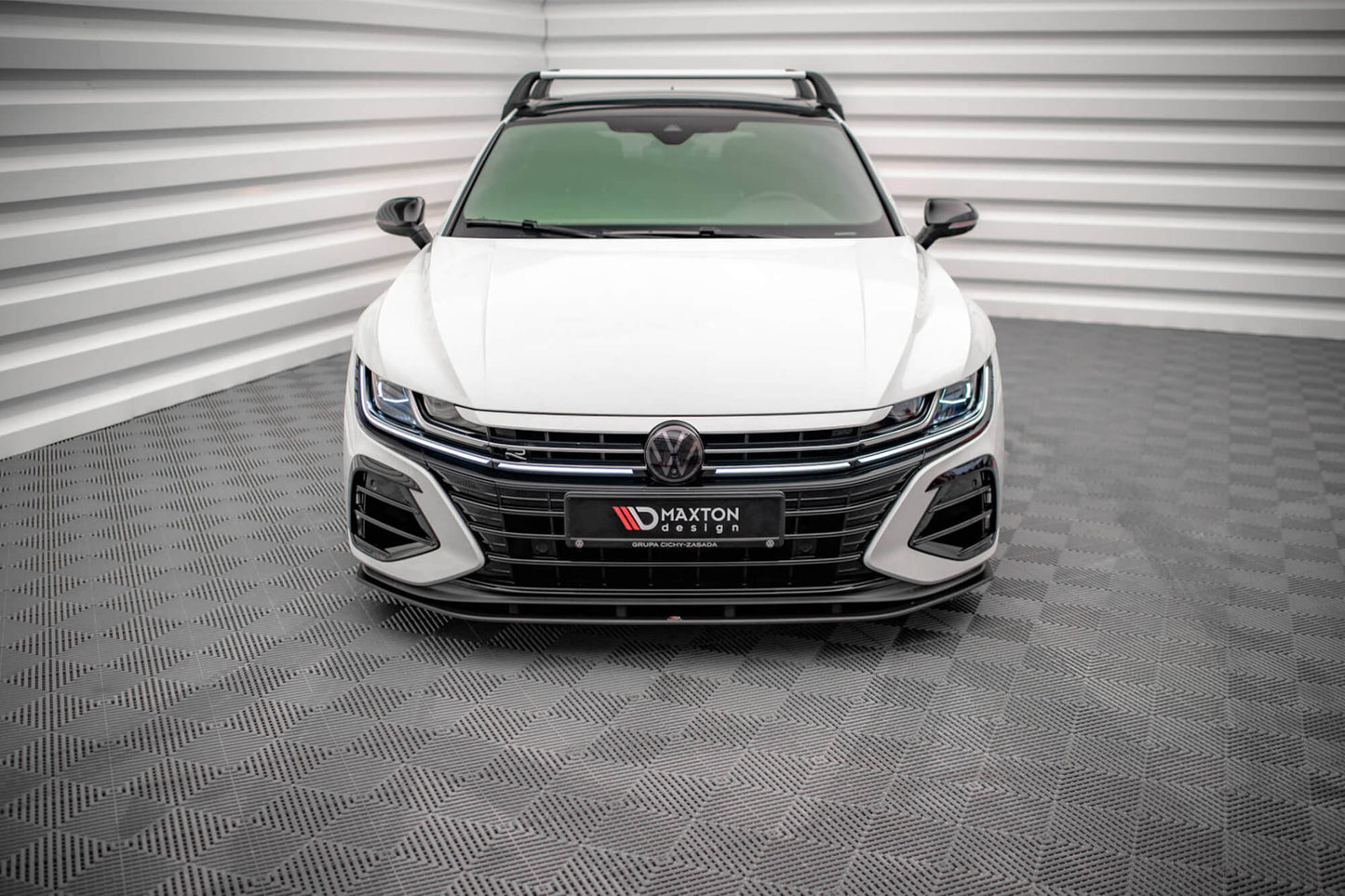 Splitter bara fata Maxton Design pentru Volkswagen Arteon R (dupa 2020), negru mat