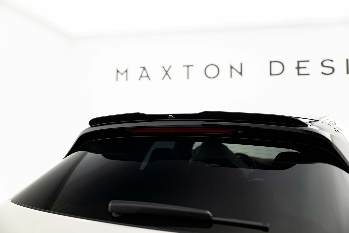 Spoiler Maxton Design pentru Porsche Panamera GTS Sport Turismo 971 (2020-2023), lac negru