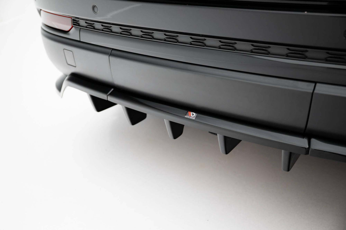 Spoiler bara spate Maxton Design pentru Jeep Grand Cherokee Trailhawk (dupa 2021), lac negru