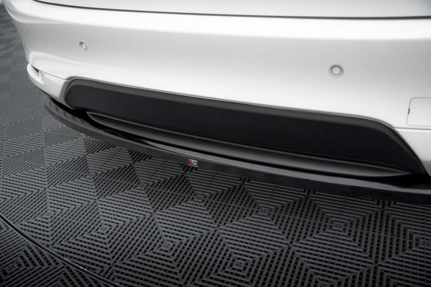 Spoiler bara spate Maxton Design pentru Mazda CX-60 (dupa 2022), negru lucios