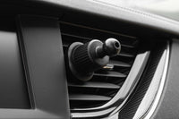 Suport Amio cu cap magnetic rotund pentru telefon cu incarcare wireless 15W MegaSafe – montare pe grilele de ventilatie