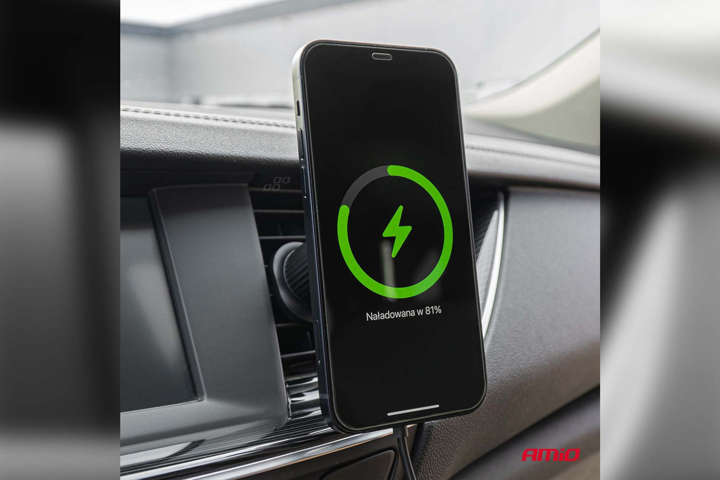 Amio magnetic phone holder with 15W Qi2 wireless charging – mounts on air vents and dashboard