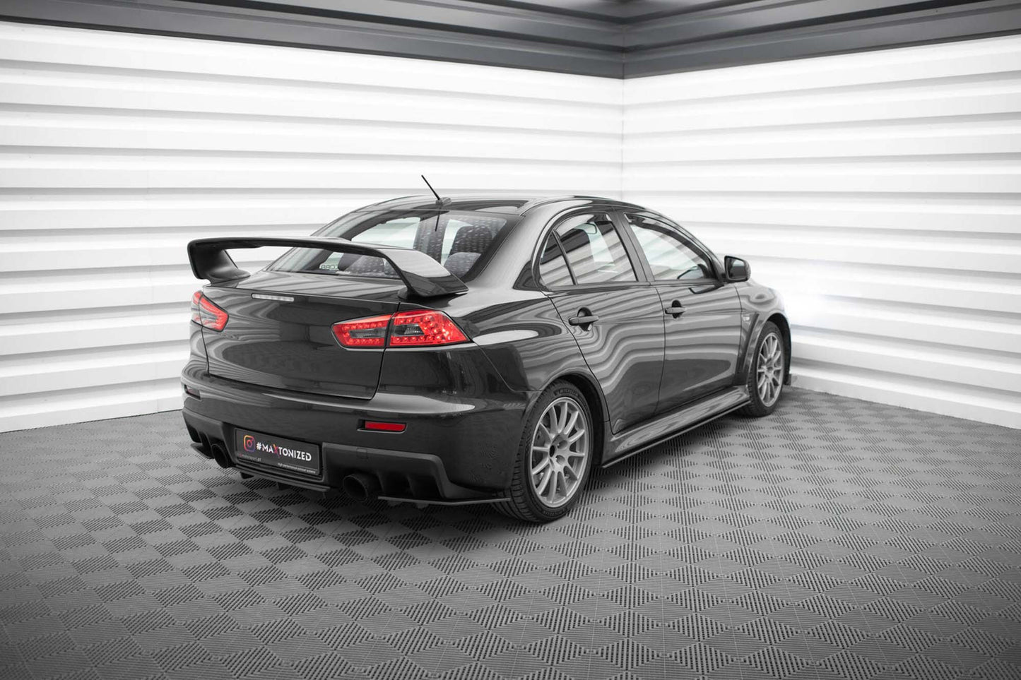 Extensii laterale Maxton Design tip Street Pro pentru bara spate Mitsubishi Lancer Evo X (2007-2015), negru mat