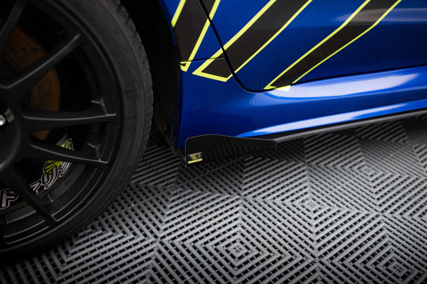 Praguri laterale Maxton Design pentru Subaru WRX STI (2014-2021), negru lucios