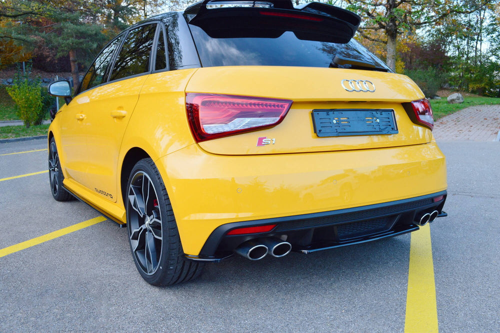 Extensii laterale Maxton Design pentru bara de protectie spate S1 Audi A1 8X 2014-2018, culoare carbon