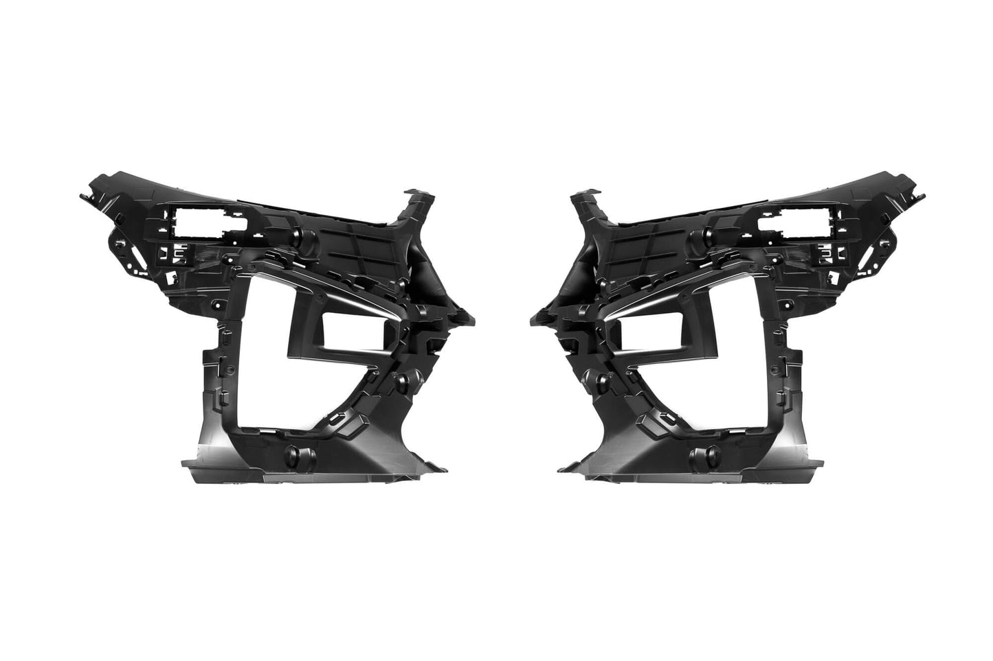 Pachet tuning compatibil cu BMW X5 G05 (2018-2022) convertit in X5M LCI dupa 2023, cu faruri si stopuri