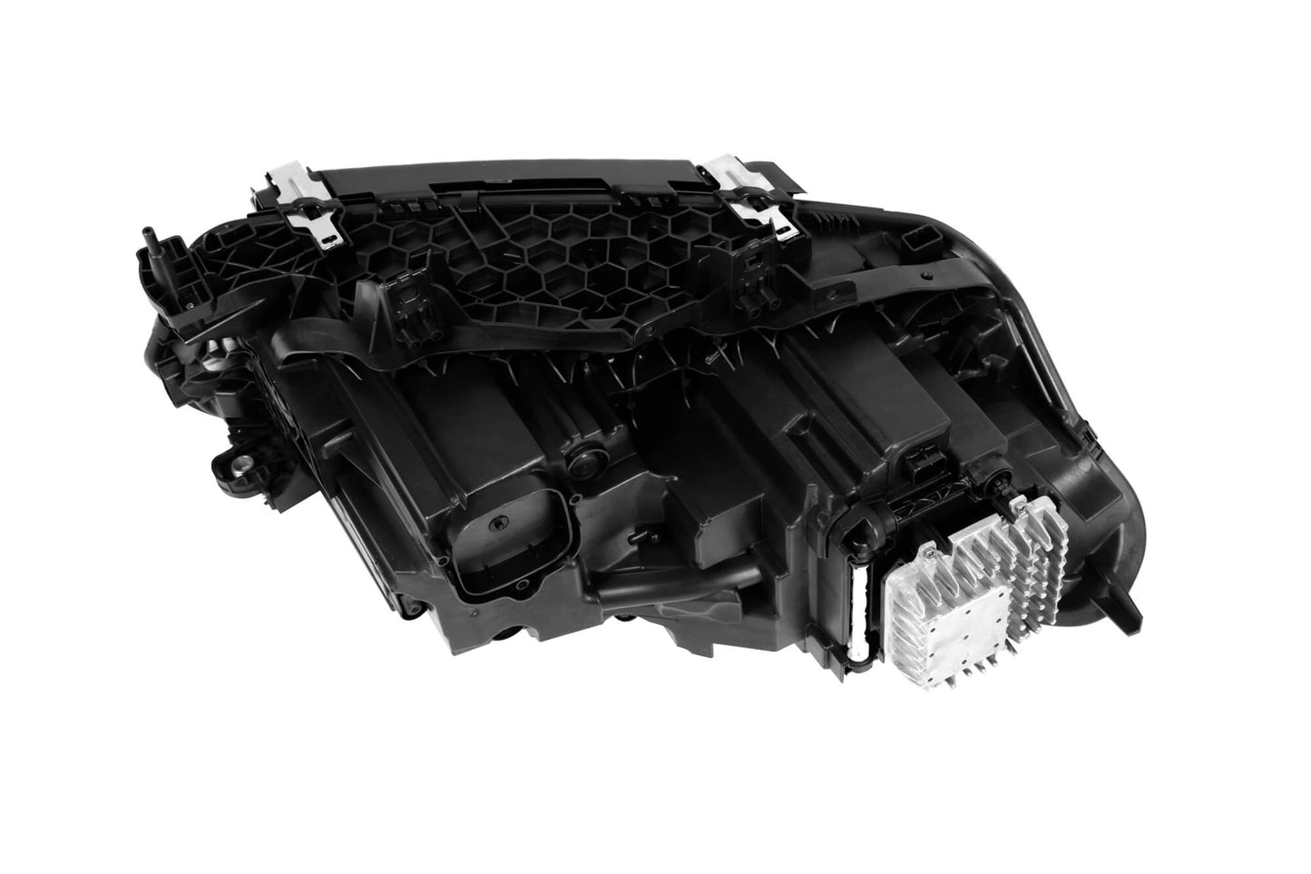 Pachet tuning compatibil cu BMW X5 G05 (2018-2022) convertit in X5M LCI dupa 2023, cu faruri si stopuri