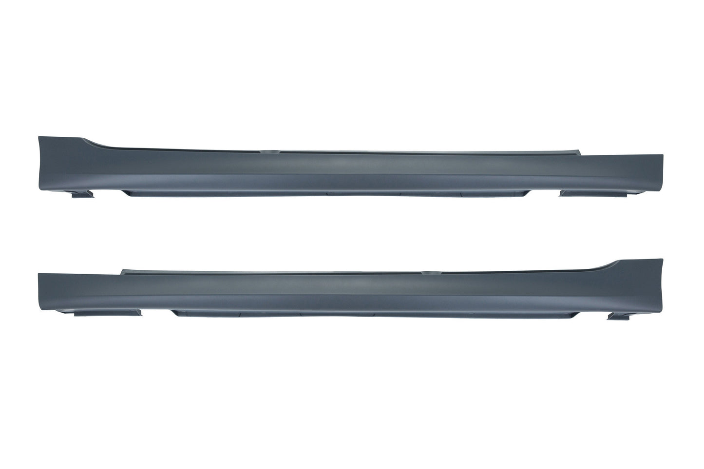 Pachet de tuning compatibil cu BMW Seria 5 E60 sedan (2007-2010), cu PDC, cu faruri cu halogen, cu difuzor unic compatibil cu evacuare dublă