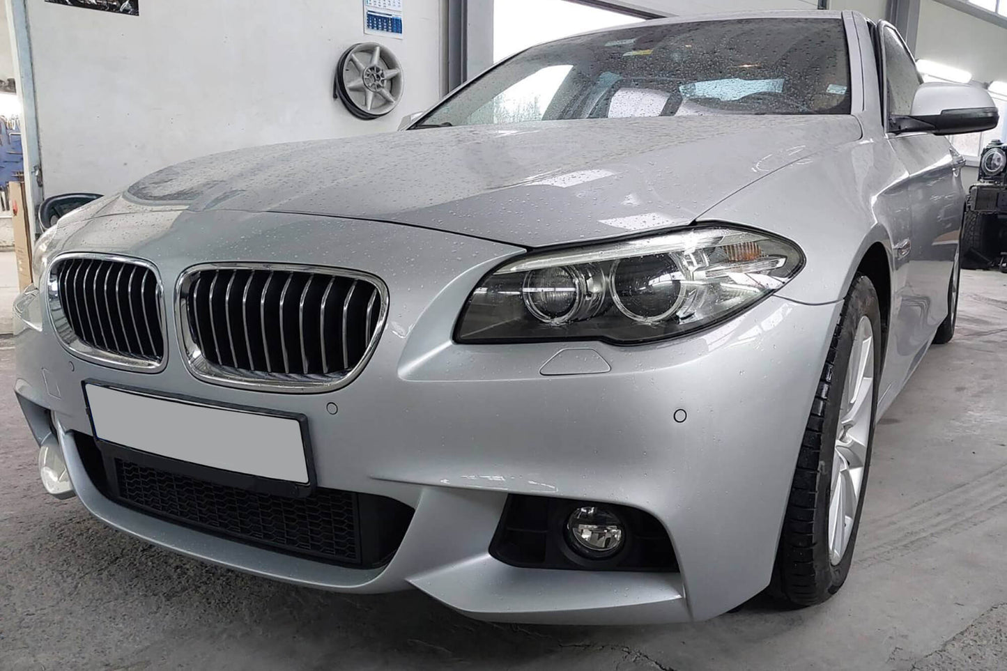 Tuning pack compatible with BMW 5 Series F10 sedan (2010-2013) with halogen