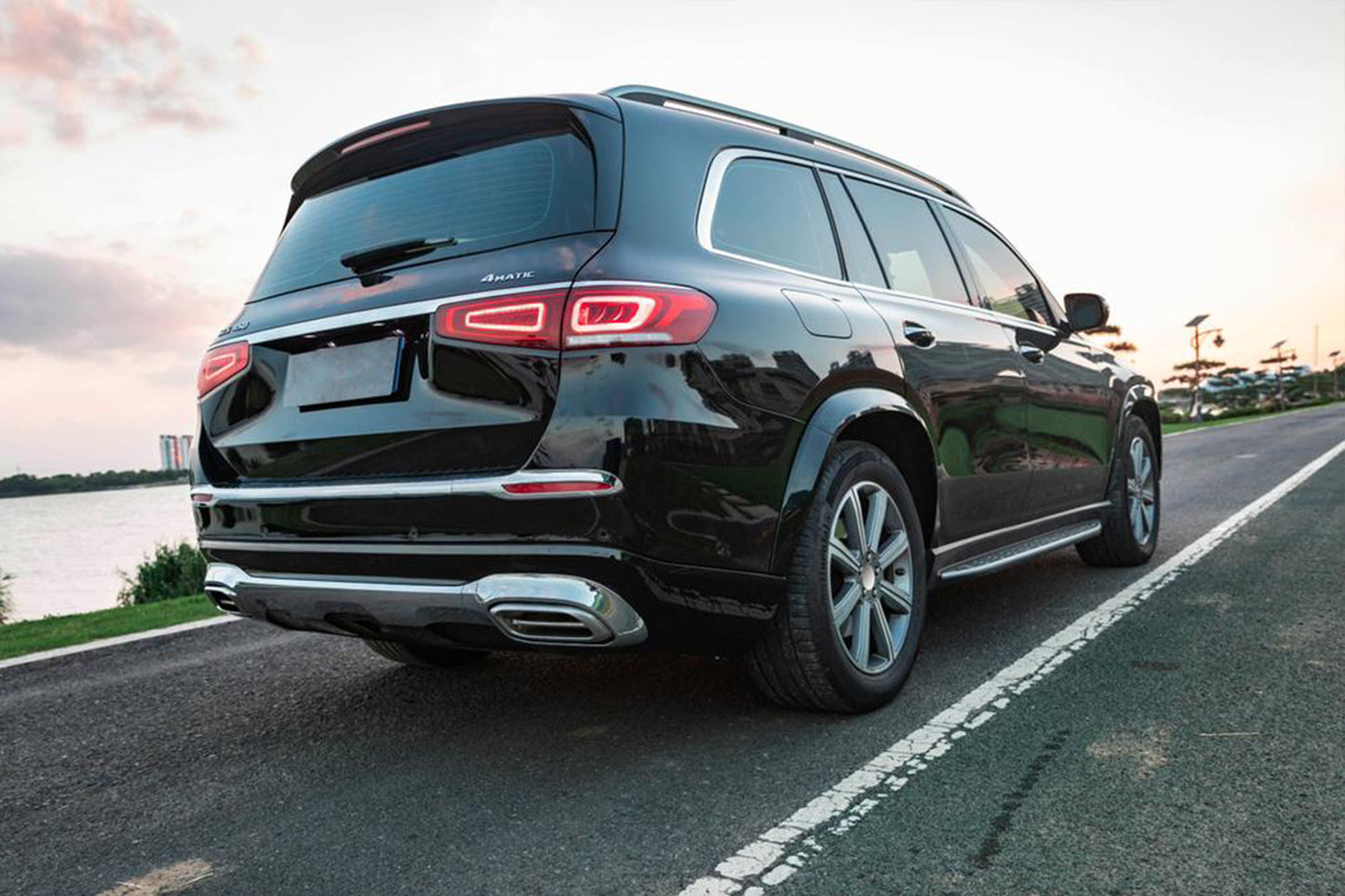 Tuning package compatible with Mercedes GLS X167 (2020-2023) with side steps
