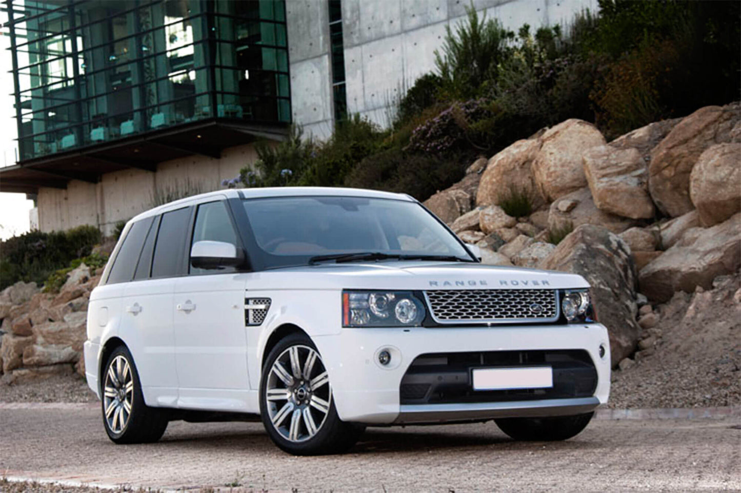 Pachet de tuning compatibil cu Range Rover Sport (2005–2009) conversie la Facelift 2009–2013