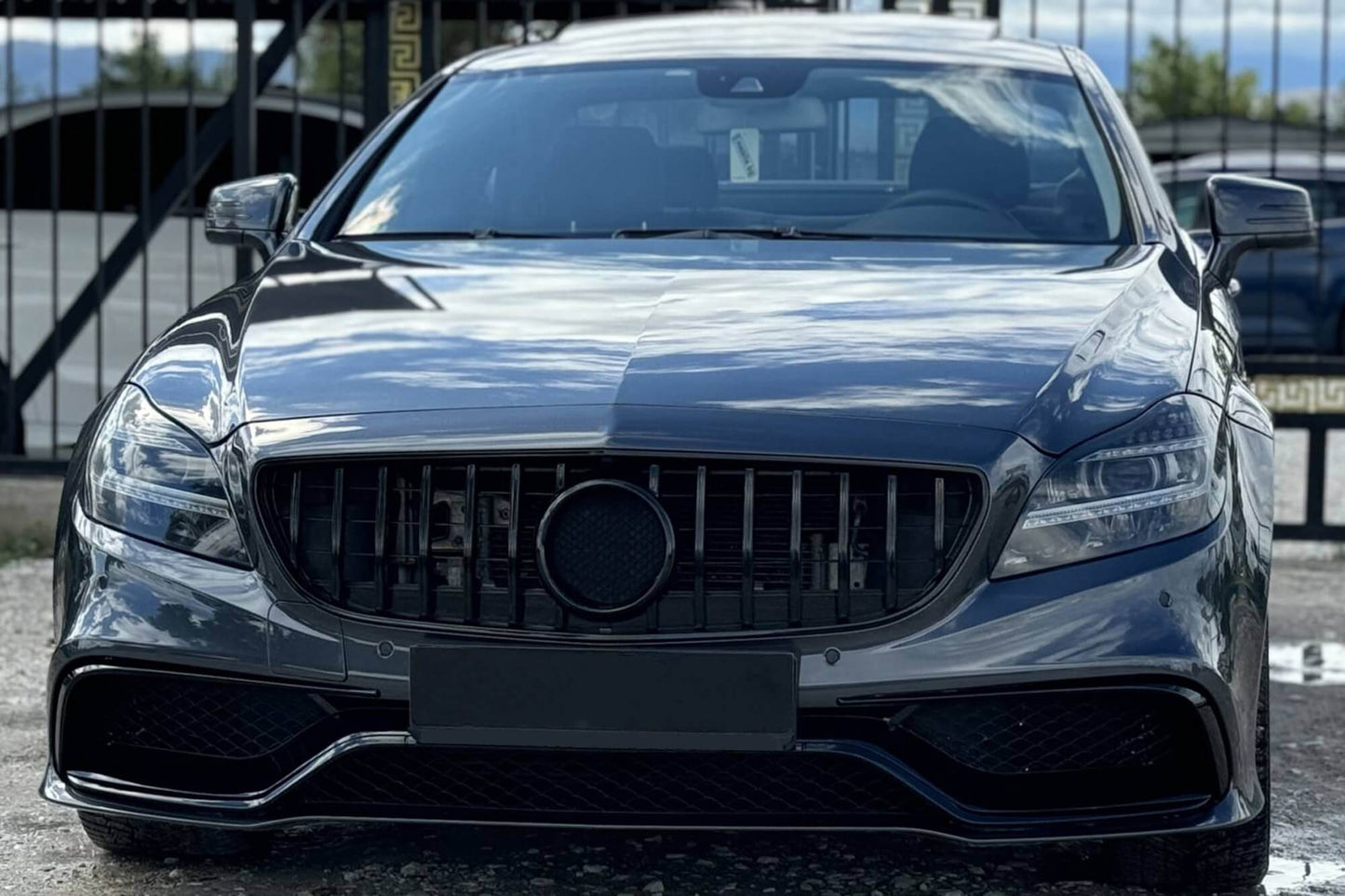 Pachet de tuning tip 63 compatibil cu Mercedes CLS C218 (2011-2013)