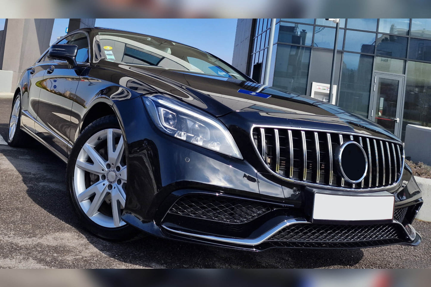 Pachet tuning tip 63 compatibil cu Mercedes CLS C218 (2014-2017)