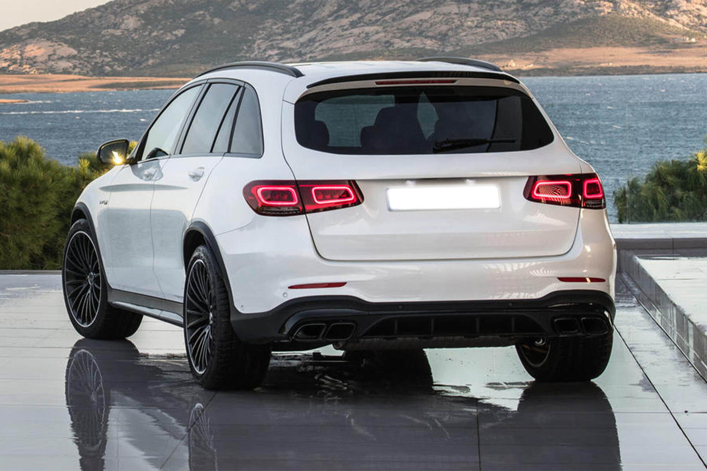 Pachet tuning tip 63 compatibil cu Mercedes GLC SUV X253 (după 2020)