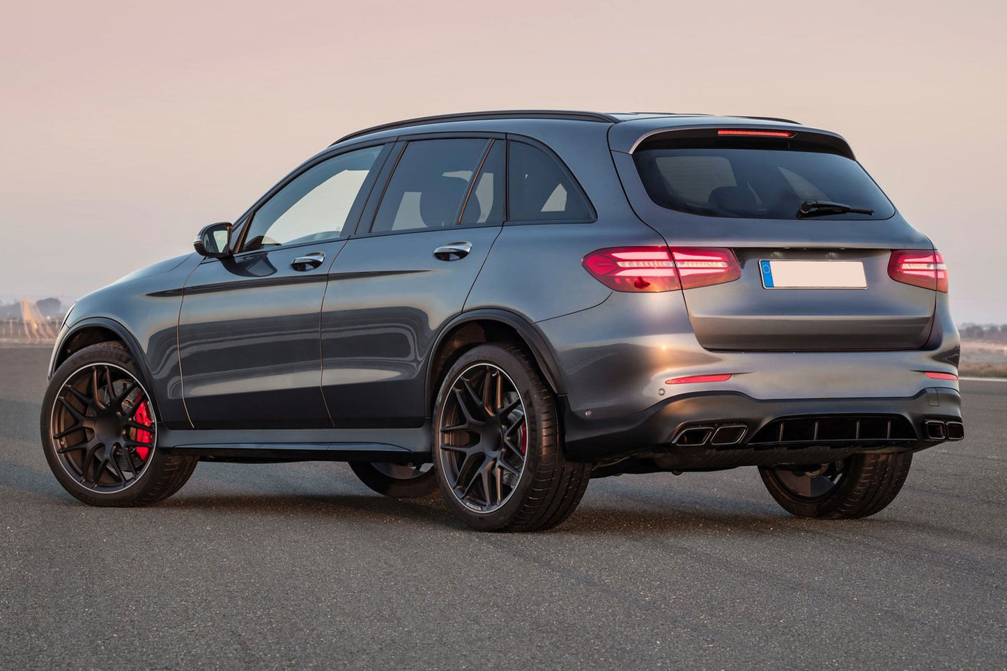Pachet tuning tip 63 compatibil cu Mercedes GLC X253 (2015-2019)