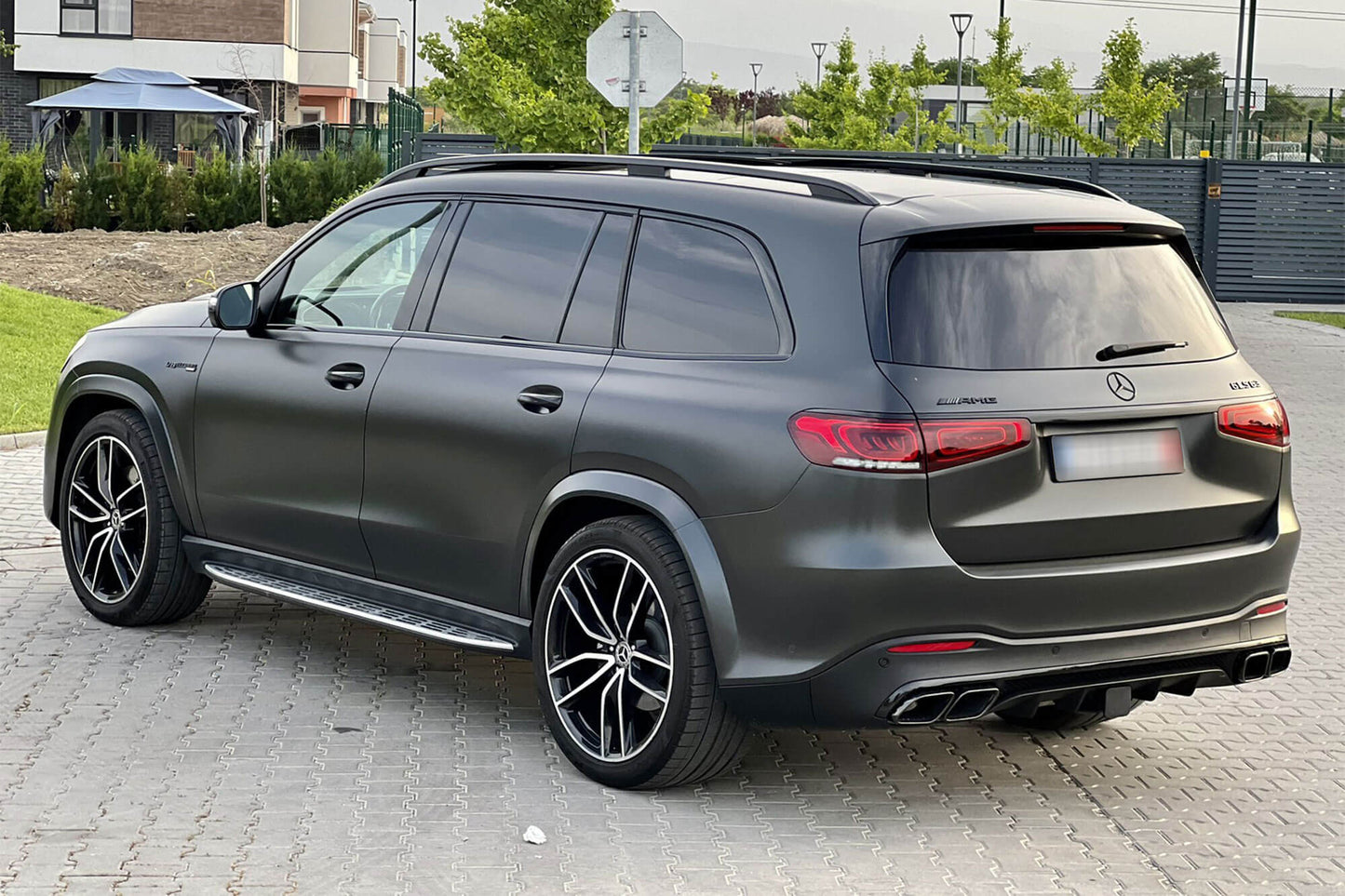 Pachet tuning stil 63 compatibil cu Mercedes GLS X167 (2020–2023)