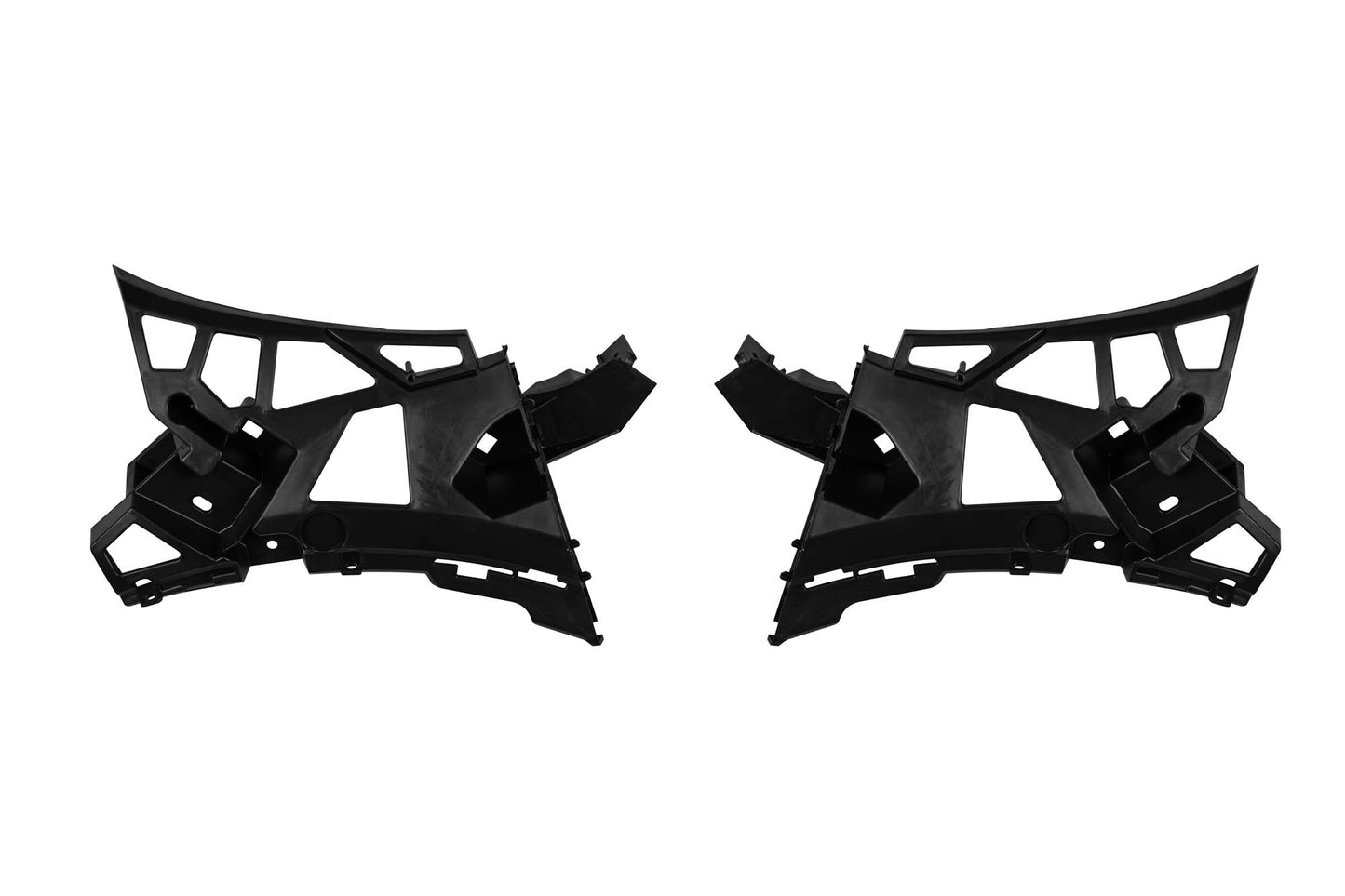 Pachet tuning tip 63 compatibil cu Mercedes ML W166 (2011-2015) convertit în GLE W166, compatibil cu modelul cu faruri xenon