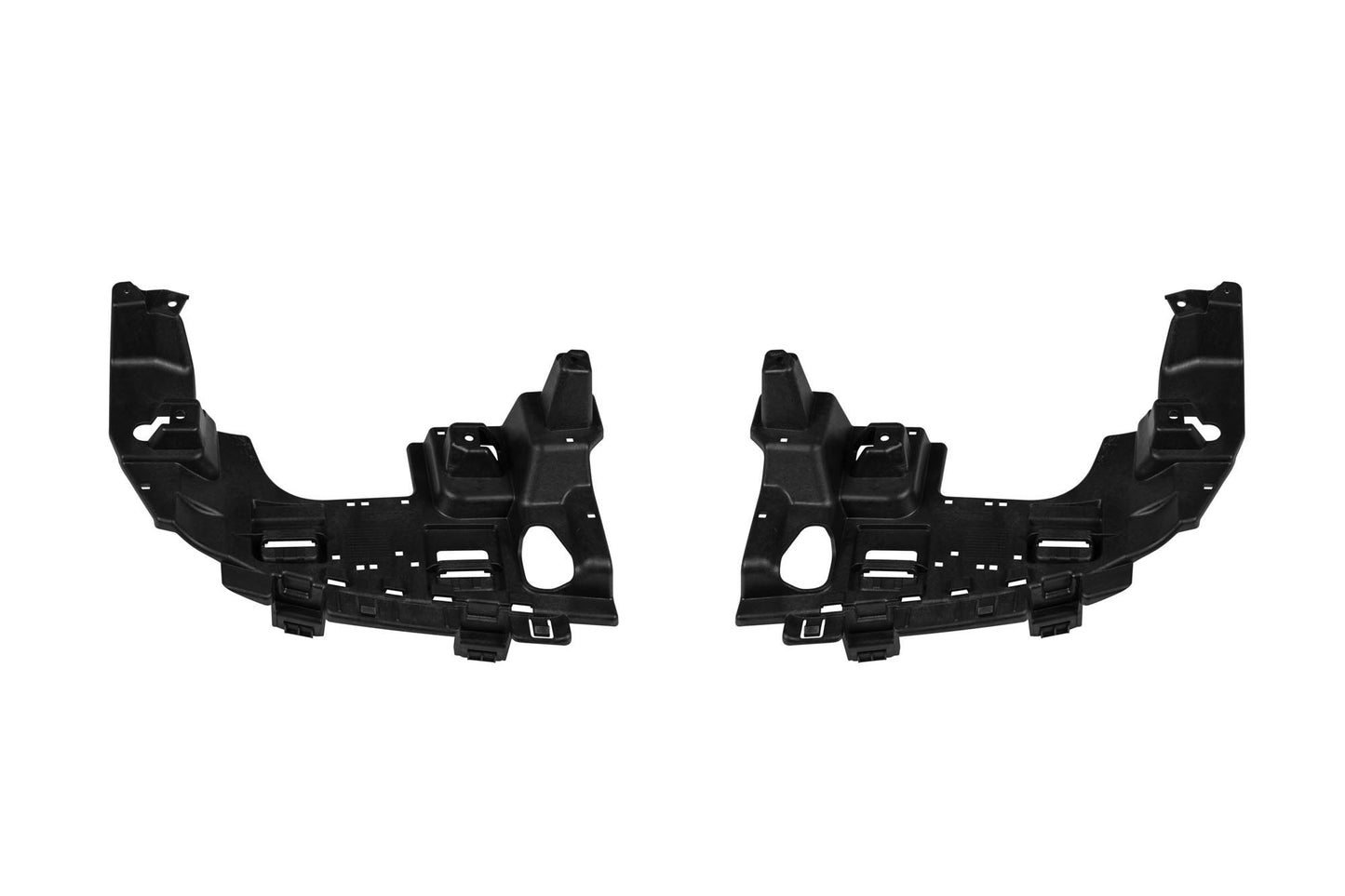 Pachet tuning tip 63 compatibil cu Mercedes ML W166 (2011-2015) convertit în GLE W166, pentru modelul cu faruri halogen