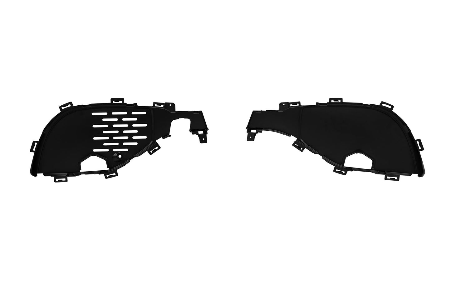 Pachet tuning tip 63 compatibil cu Mercedes ML W166 (2011-2015) convertit în GLE W166, pentru modelul cu faruri halogen