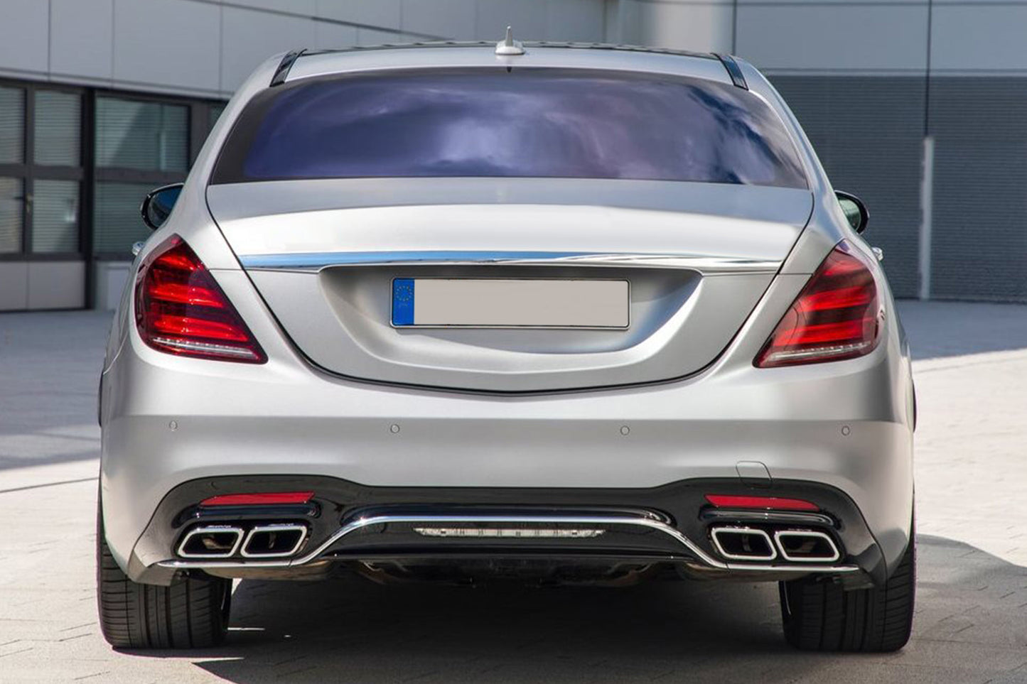 Pachet tuning tip 63 compatibil cu Mercedes S-Class W222 ampatament lung (2017-2020), cu praguri
