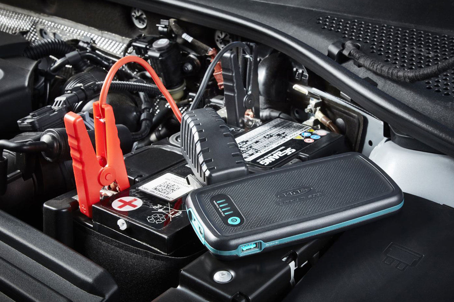 Baterie externa Ring pentru pornirea motoarelor cu volum de pana la 2L, 12V, 150-300A