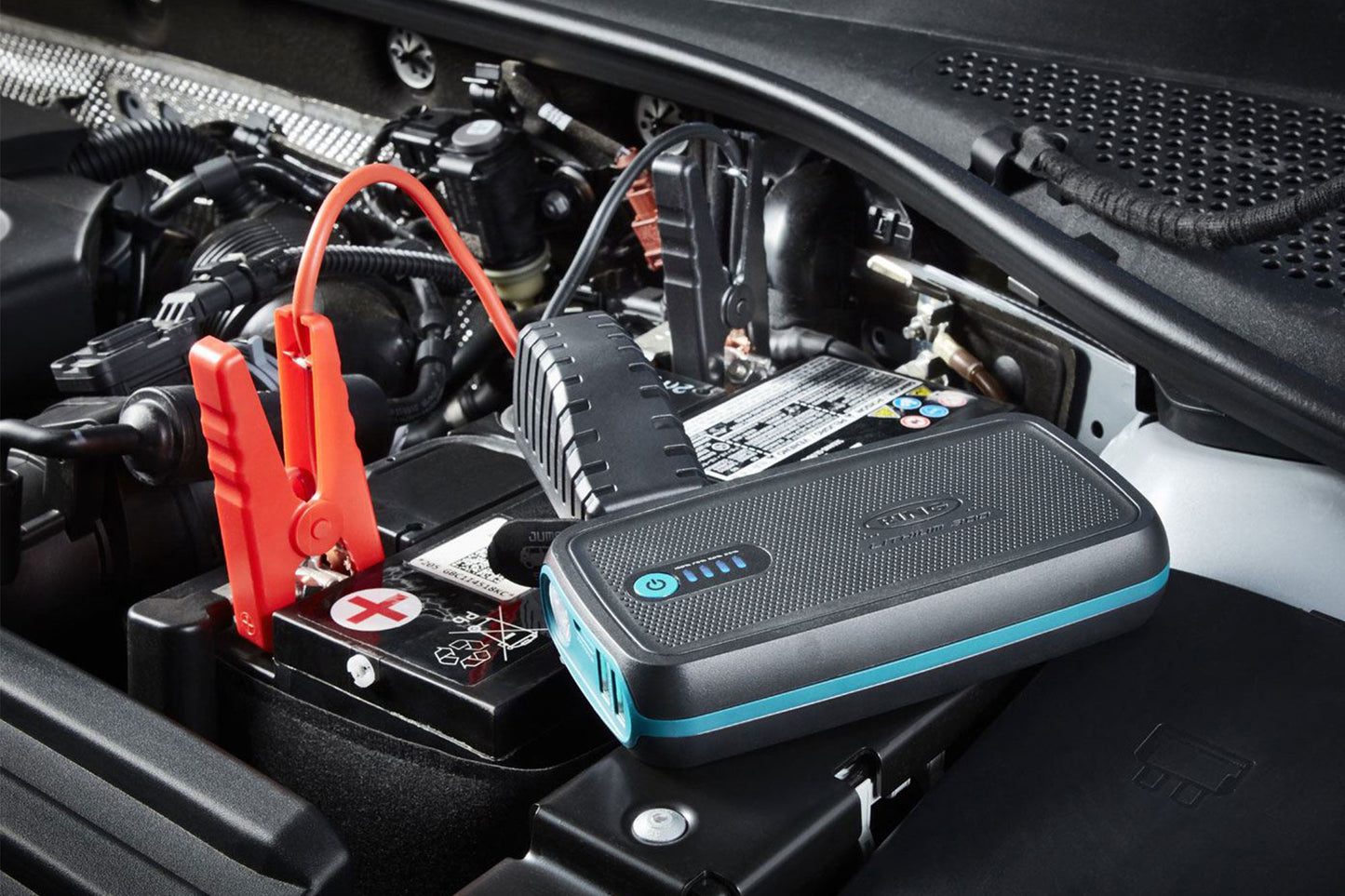 Baterie externa Ring pentru pornirea motoarelor cu volum de pana la 2L, 12V, 300-600A