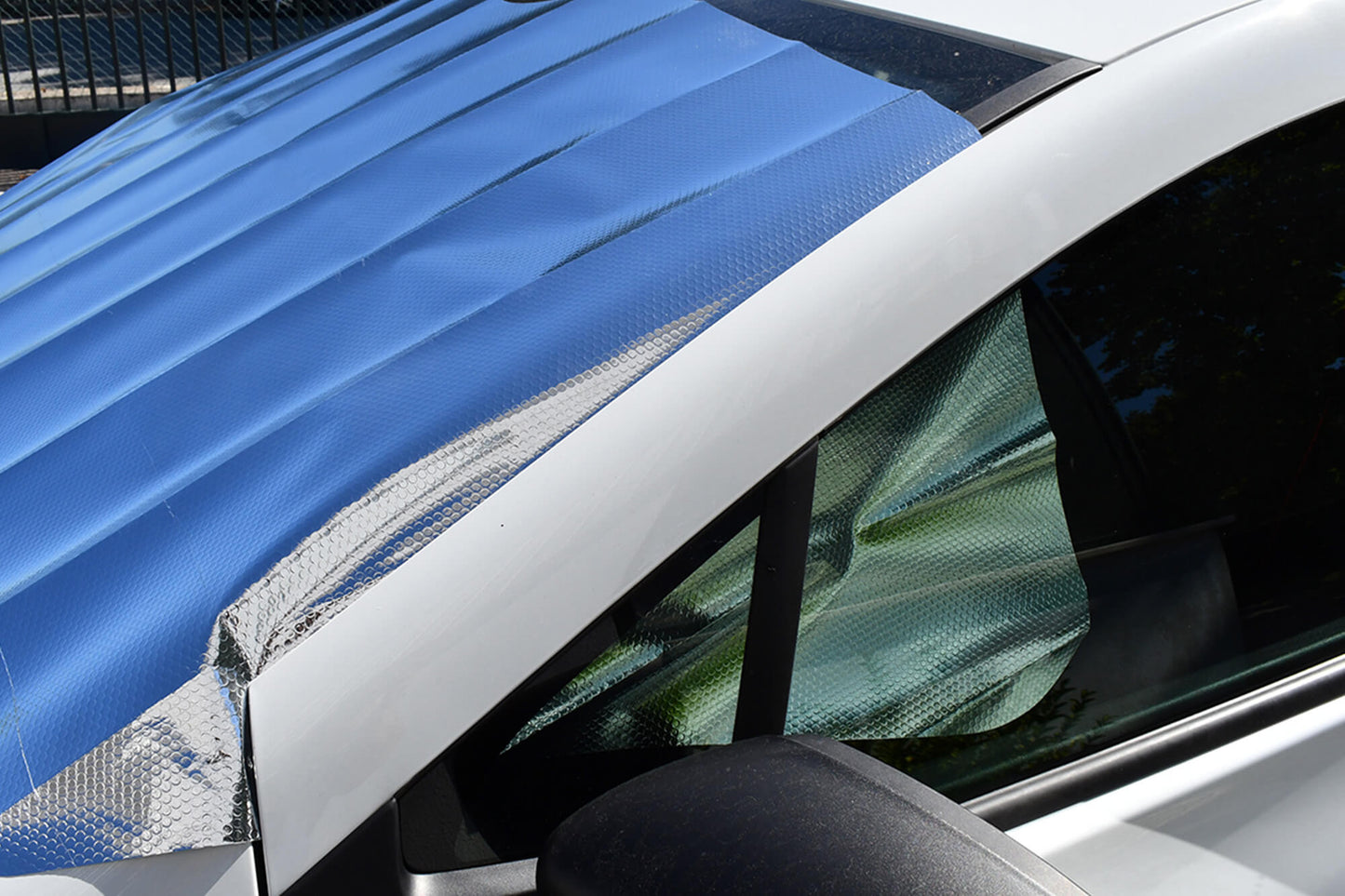 Parasolar Cold Light pentru parbriz, 200x70cm