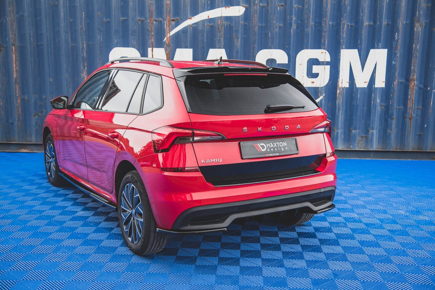 Insert difuzor bară spate Maxton Design pentru Skoda Kamiq (după 2019), culoare carbon