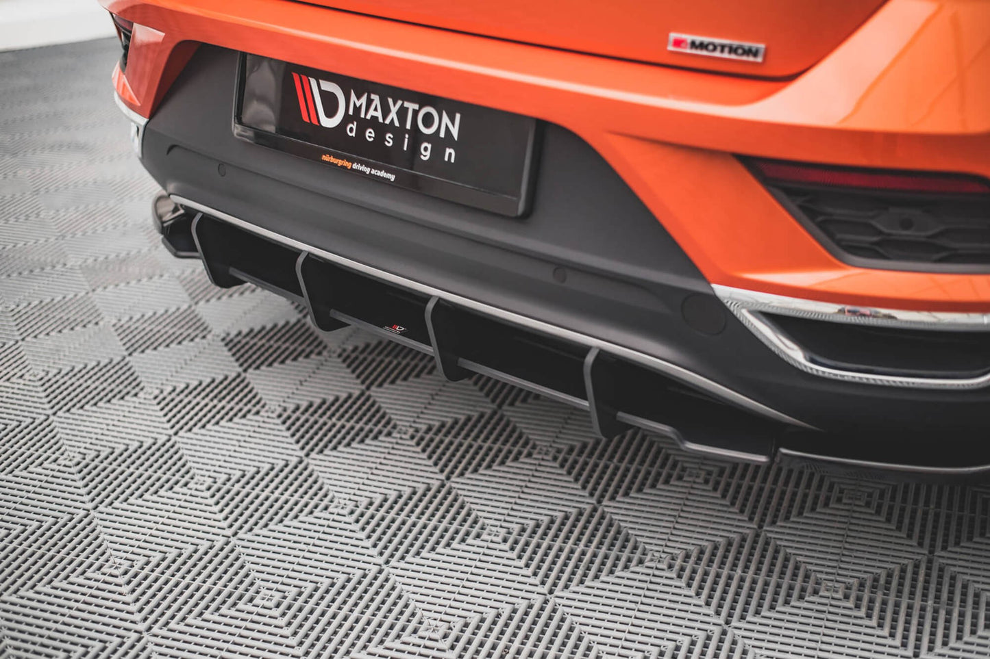 Insert difuser bara spate Maxton Design Street Pro pentru VW T-Roc (dupa 2017), negru mat