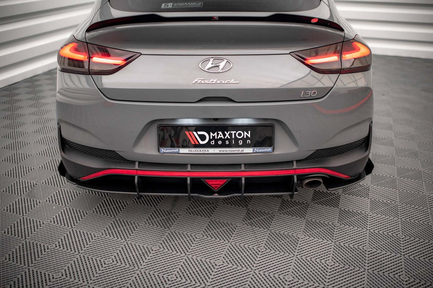 Difuser Maxton Design Street Pro pentru Hyundai i30 Fastback N-Line (2020-), negru mat