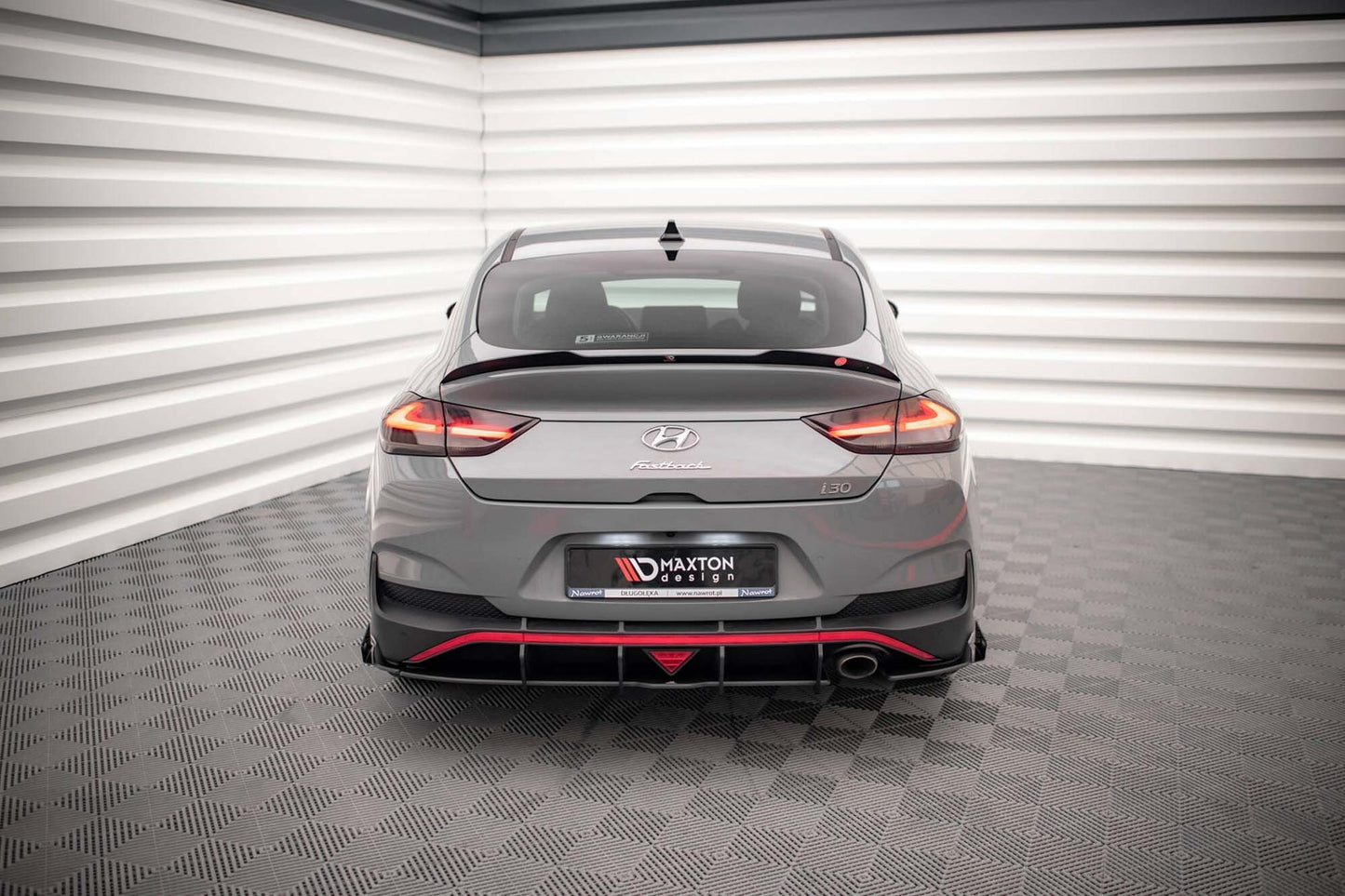 Difuser Maxton Design Street Pro pentru Hyundai i30 Fastback N-Line (2020-), negru mat