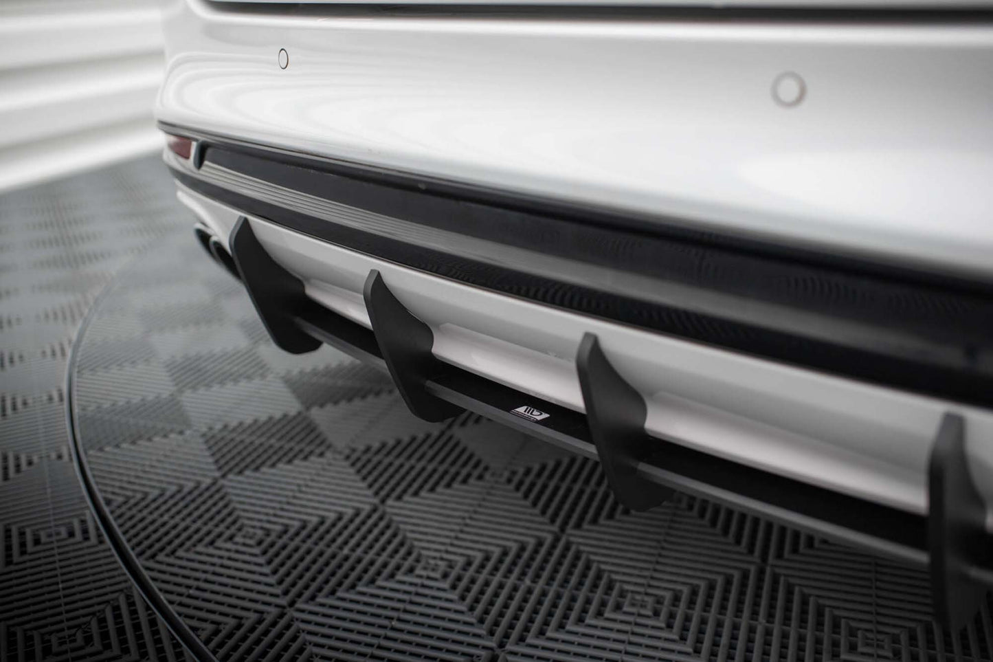 Insertie difuser Maxton Design pentru Ford Mondeo Sport (2019-2022), Fusion Sport (2019-2020), negru mat