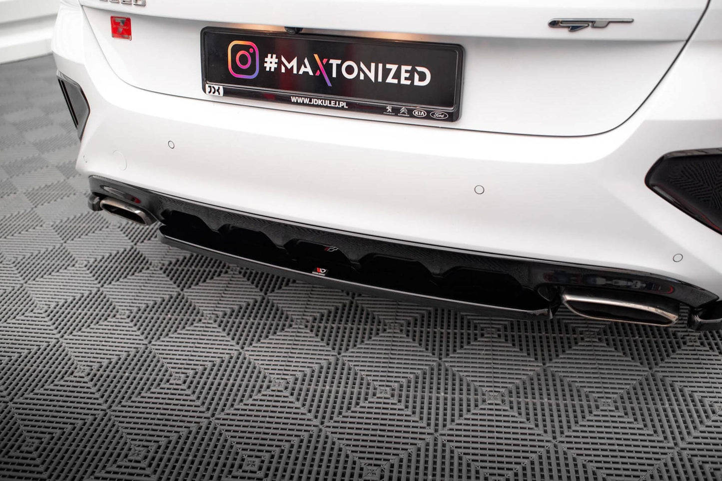 Extensie bara spate Maxton Design pentru Kia Ceed GT (2018-2022), negru lac