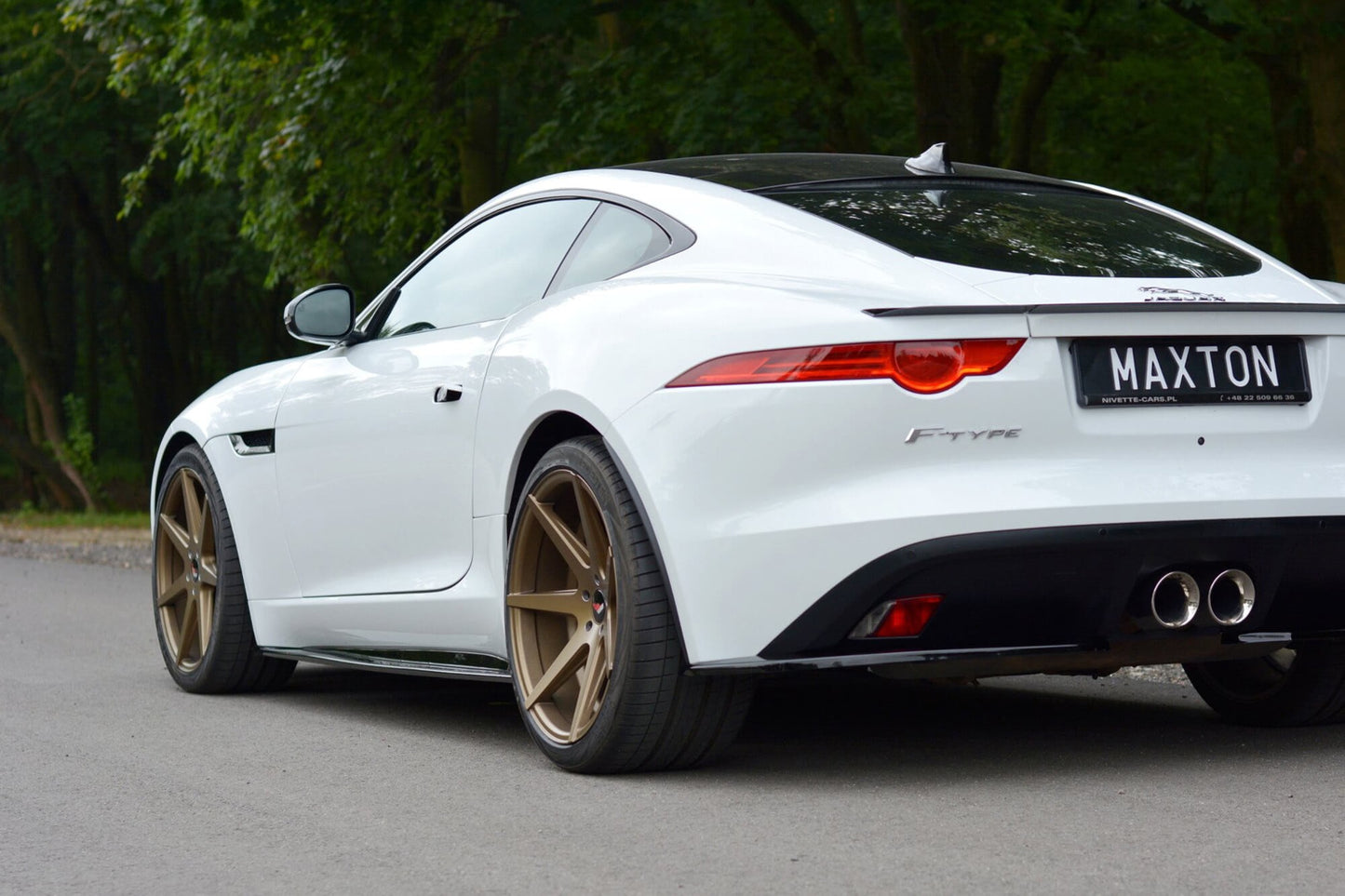 Maxton Design praguri usi pentru Jaguar F-Type (2013-2016), lac negru