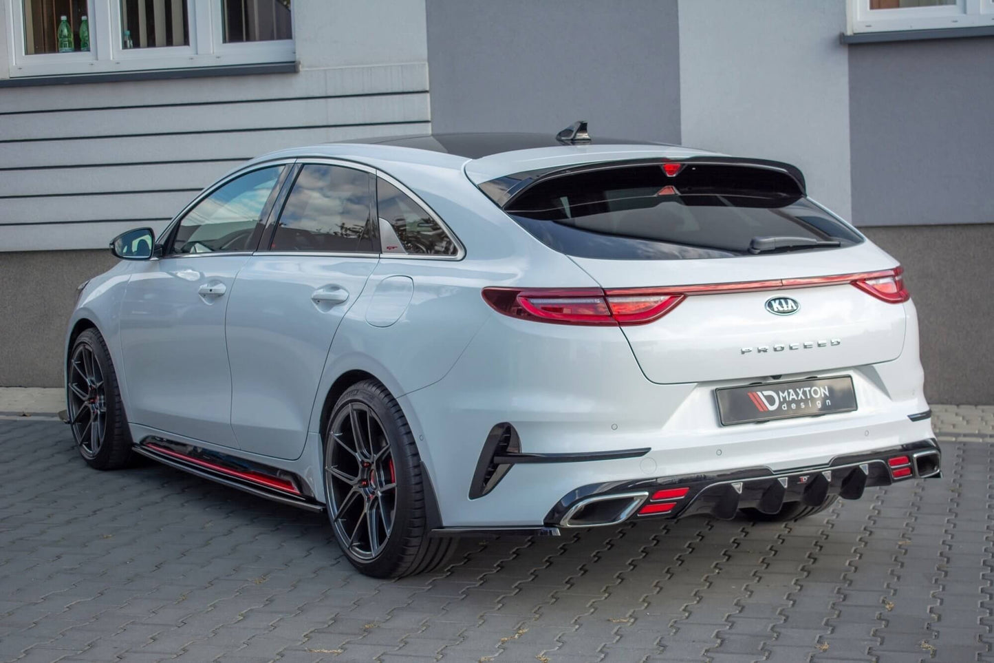 Praguri Maxton Design pentru Kia Pro Ceed GT (2018-), negru mat