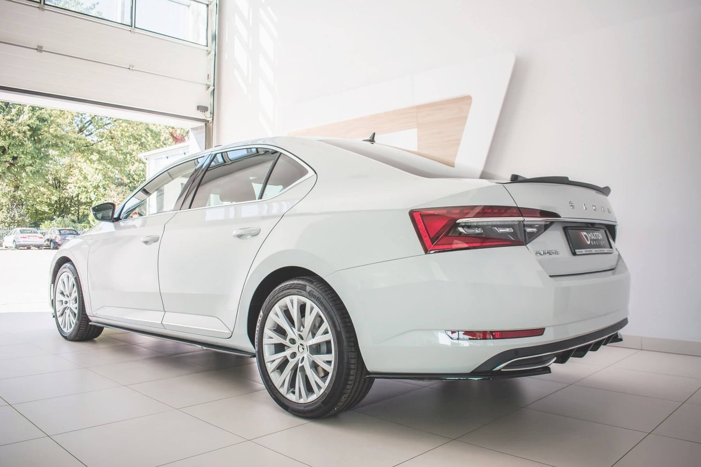 Maxton Design Thresholds for Skoda Superb (2019 onwards), Carbon Look