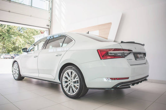 Maxton Design Thresholds for Skoda Superb (2019 onwards), Carbon Look