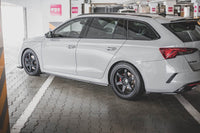 Aditivi Maxton Design tip RS versiunea 1 pentru praguri Skoda Octavia (dupa 2020), lac negru