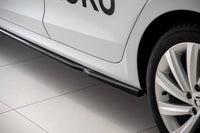 Praguri Maxton Design versiunea 2 pentru Skoda Octavia (dupa 2019), culoare carbon